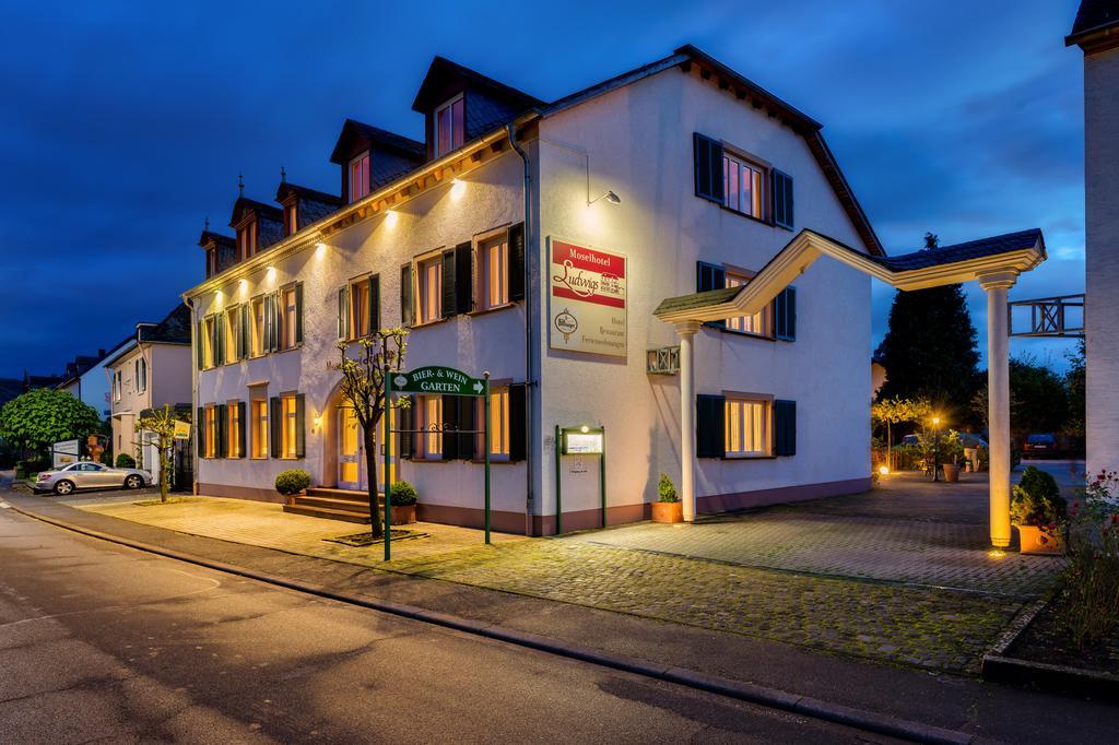 Moselhotel Ludwigs Köwerich Exteriör bild