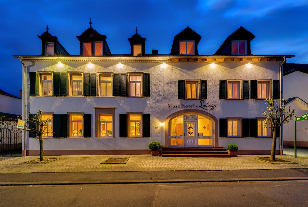 Moselhotel Ludwigs Köwerich Exteriör bild